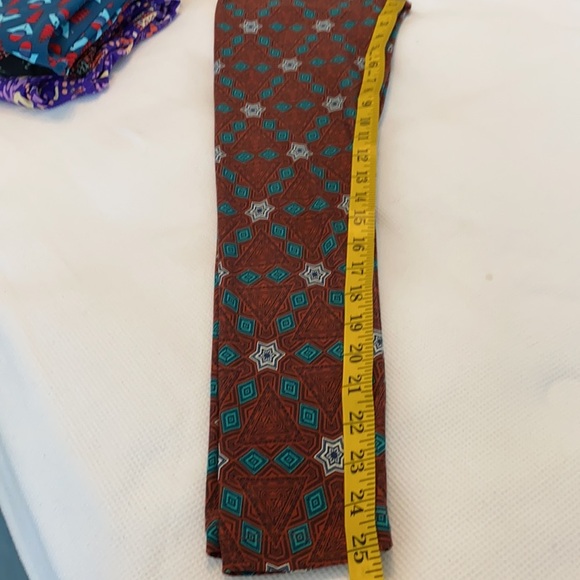 LuLaRoe legging bundle with 4 pieces size OS - Picture 12 of 12